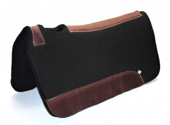 Saddle pad MUSTANG Felt Contoured