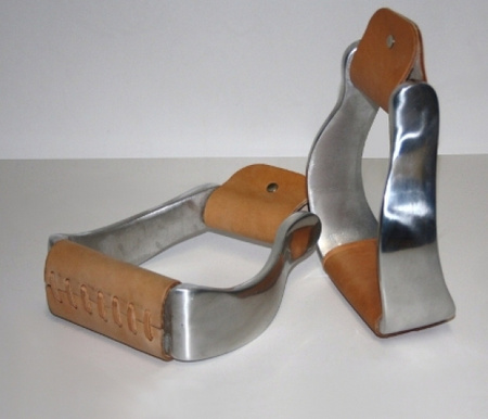 HYX Alu Steigbügel- Glatt - gebogen - 1 1/2 ''