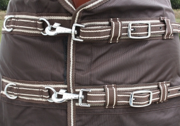 TOUGH HORSE - Regendecke - HALF NECK - 1680D - BRAUN - 74 bis 80