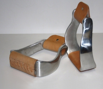 "HYX" Alu Steigbügel- Glatt - gebogen - 1 1/2 ''